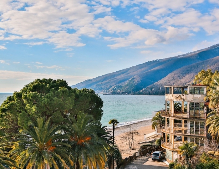 Отель Old Gagra / Олд Гагра