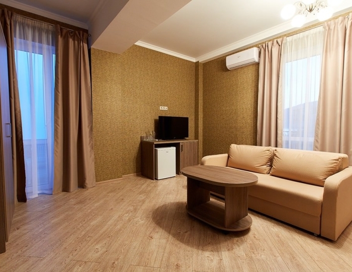 1-мест.(разм. в 2-мест.) люкс без балк. - Отель Old Gagra / Олд Гагра